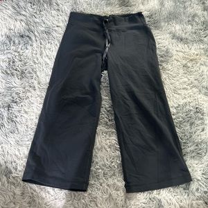 lululemon cropped flared pants
